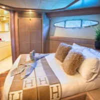 4Ts Astondoa 82 GLX yacht charter