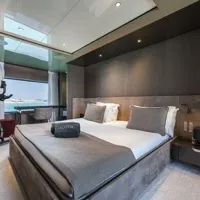 Alquiler de Alvium Ferretti Custom Line 106