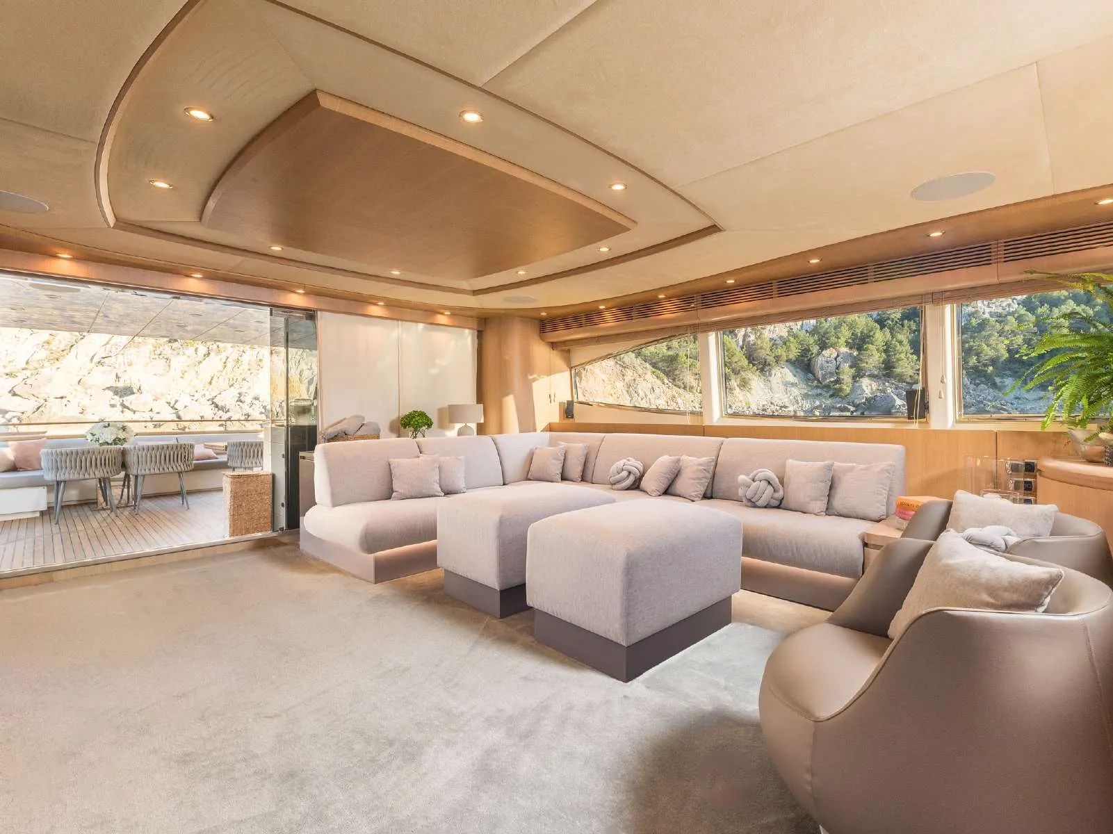 B4 Astondoa 102 GLX yacht charter