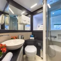 Alquiler de Beyond Pershing 8X