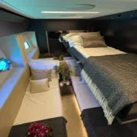 Alquiler de Beyond Pershing 8X