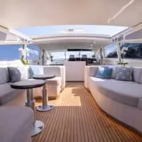 Location du yacht Leopard 27 Byron