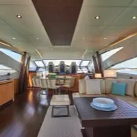 Location du yacht Pershing 90 Danzas