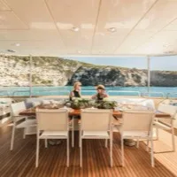 Alquiler de Dolce Vita IV Astondoa 102 GLX