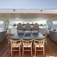 Location du yacht Mangusta 108 Triniti