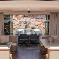 Location du yacht Mangusta 108 Triniti