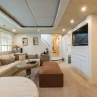 Location du yacht Mangusta 108 Triniti
