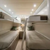 Location du yacht Mangusta 108 Triniti