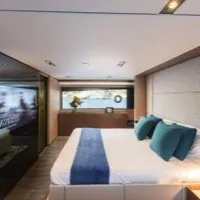 Nailu Ferretti 1000 yacht charter