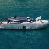 Alquiler de Pershing 80 Wahoo