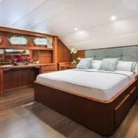 Location du yacht Spirit of MK CRN Ancona 34m