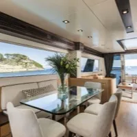 Location du yacht Humilitas II Sirena 64