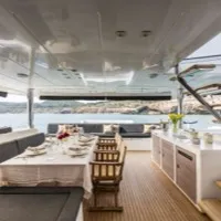 Alquiler de Jarana Lagoon 620
