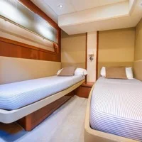 Alquiler de Princess V53