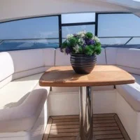 Alquiler de Princess V53