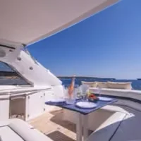 Alquiler de Sunseeker Portofino 53 Stress